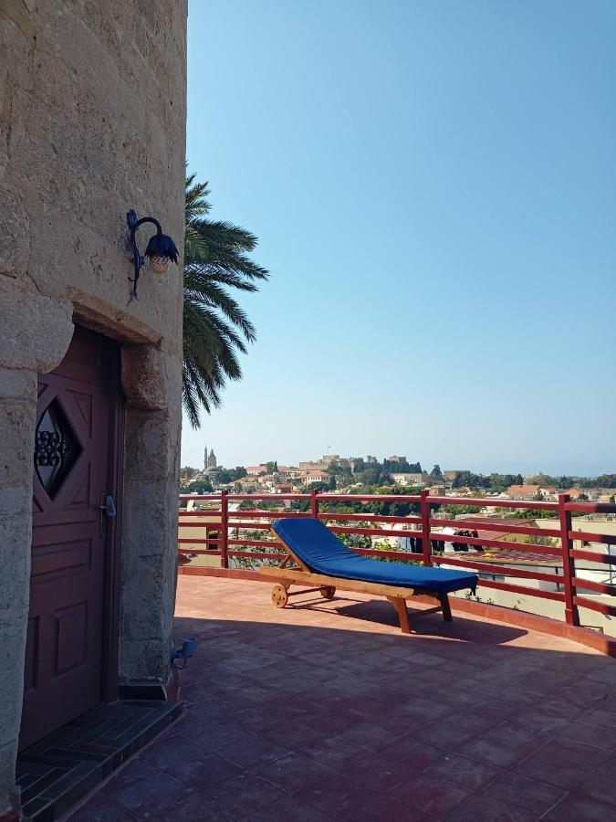 A Medieval Windmill Tower With Magnificent View Rhodes City Bagian luar foto
